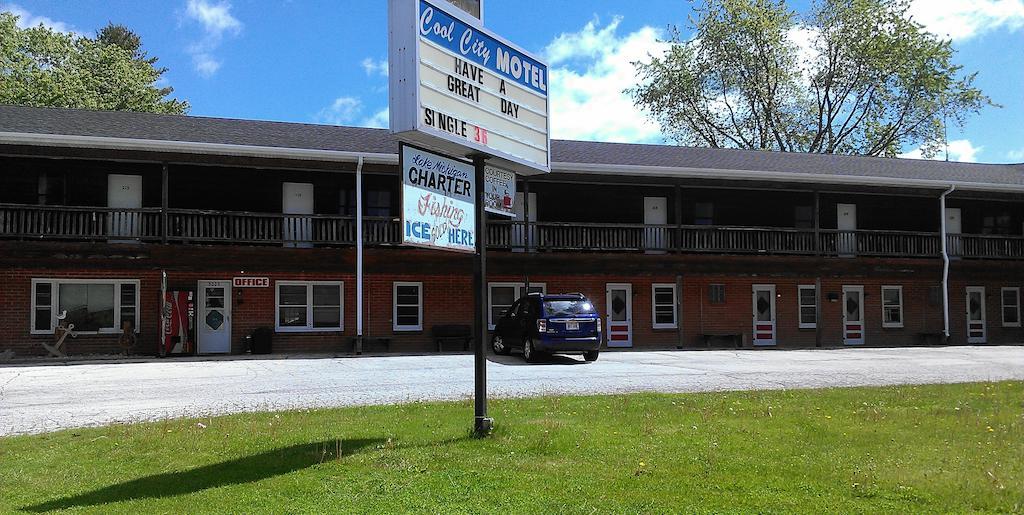 Cool City Motel Two Rivers Luaran gambar